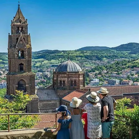Holiday home Maison Atypique - Centre Historique - Puy En Velay